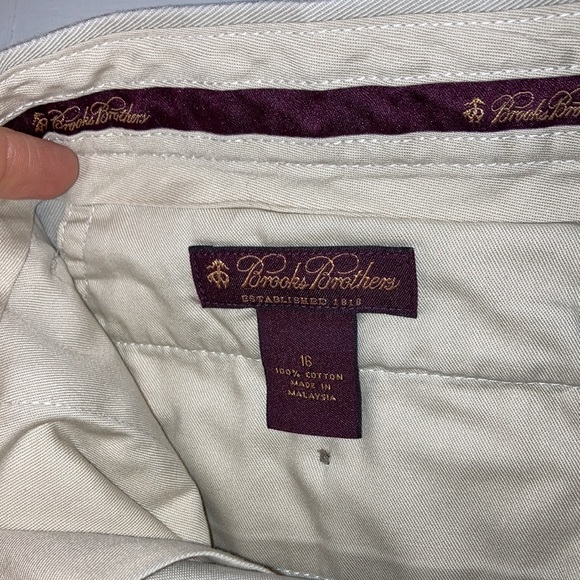 Classic Brooks Brothers Khakis - Picture 6 of 12